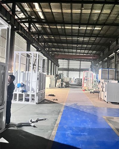 车间222.jpg 车间222.jpg